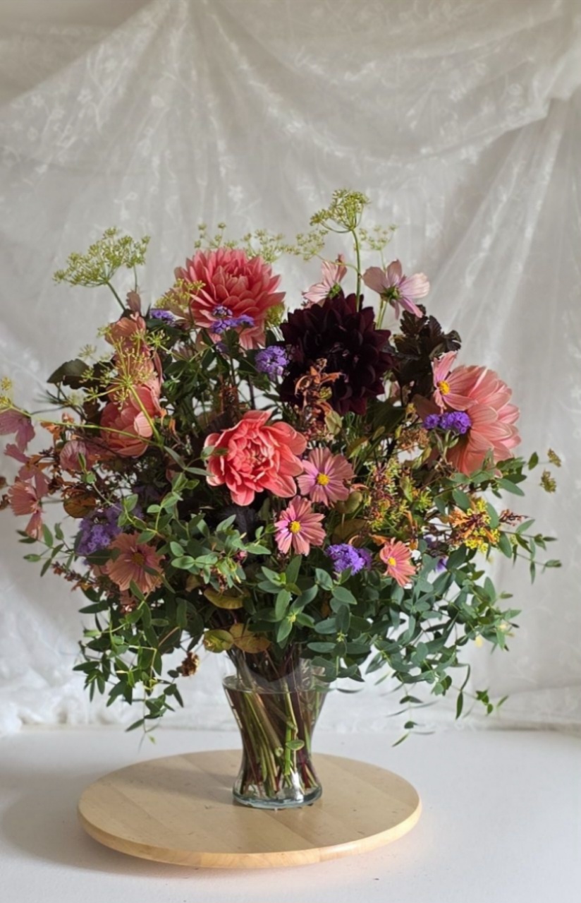 The Luxury Garden Bouquet Vase Arrangement